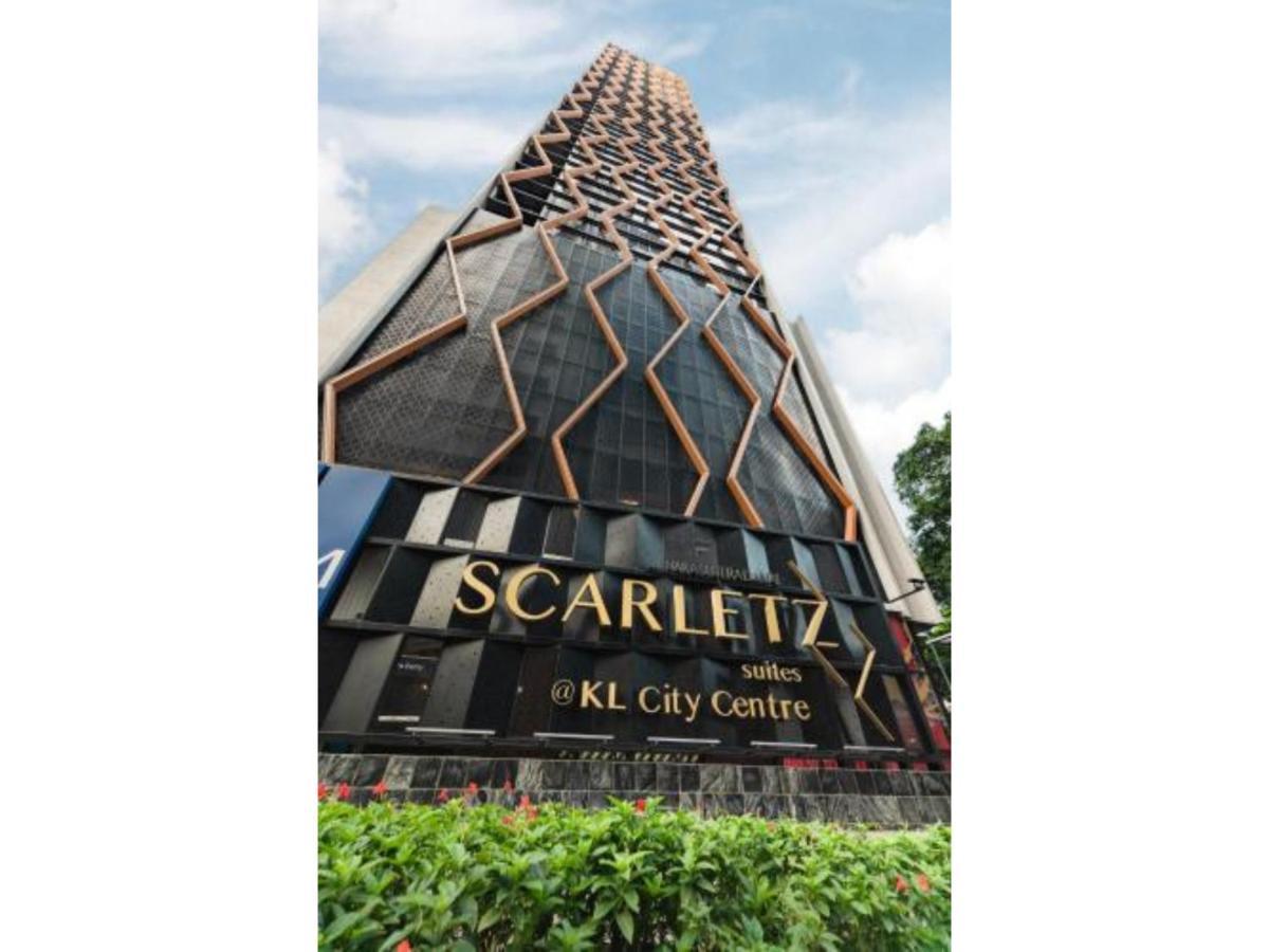 Scarletz Suites At Klcc By Veedu Hauz Kuala Lumpur Exterior photo